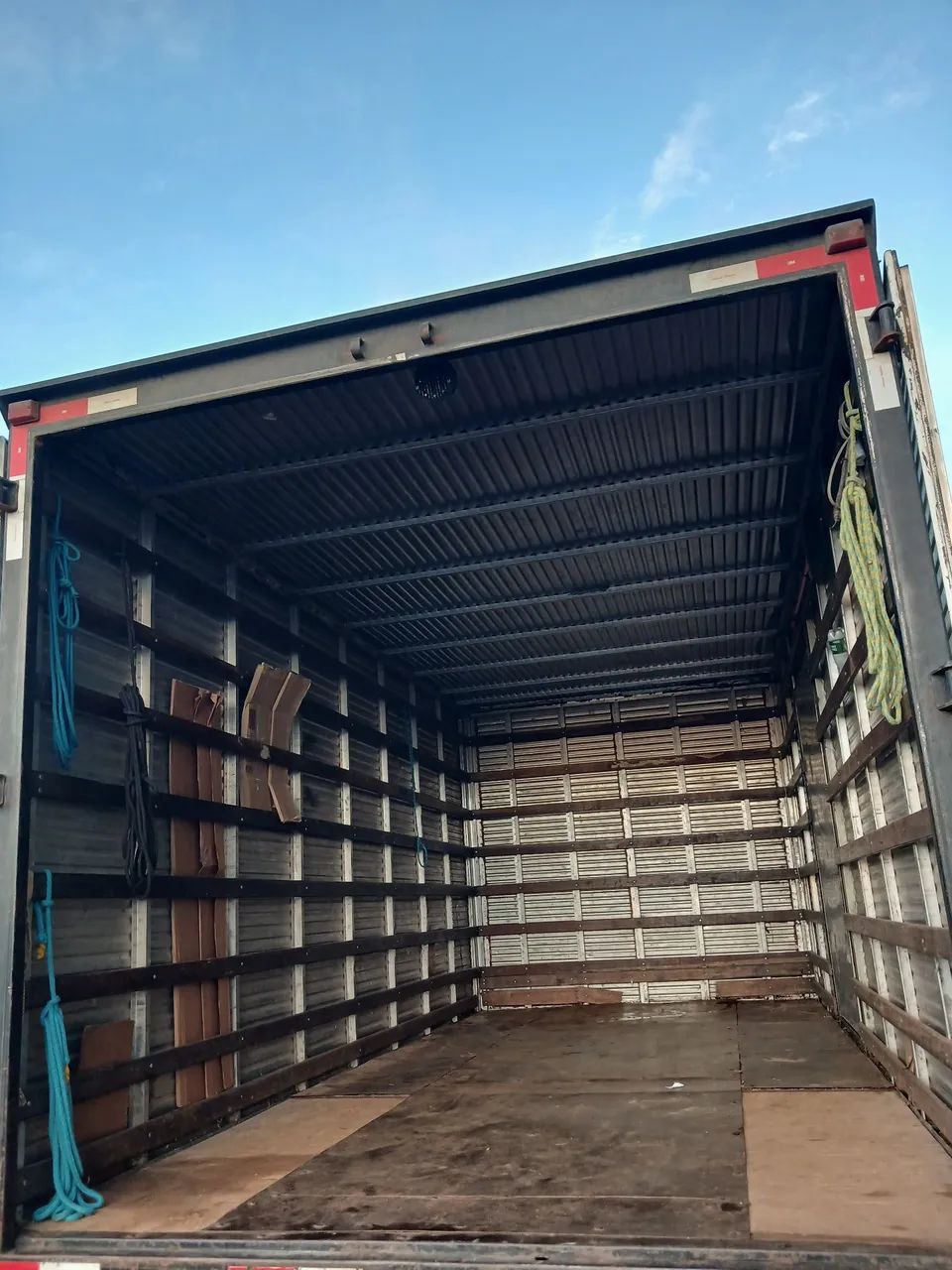Caminhão 3/4 8150 cumins - Foto 4