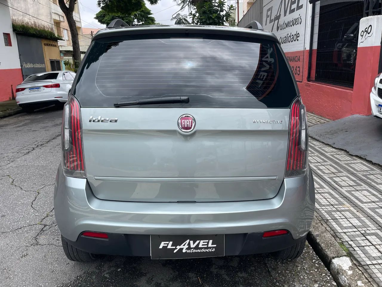 Fiat Idea Attractive 1.4 Fire Flex 8V 5P 2014 - Foto 3