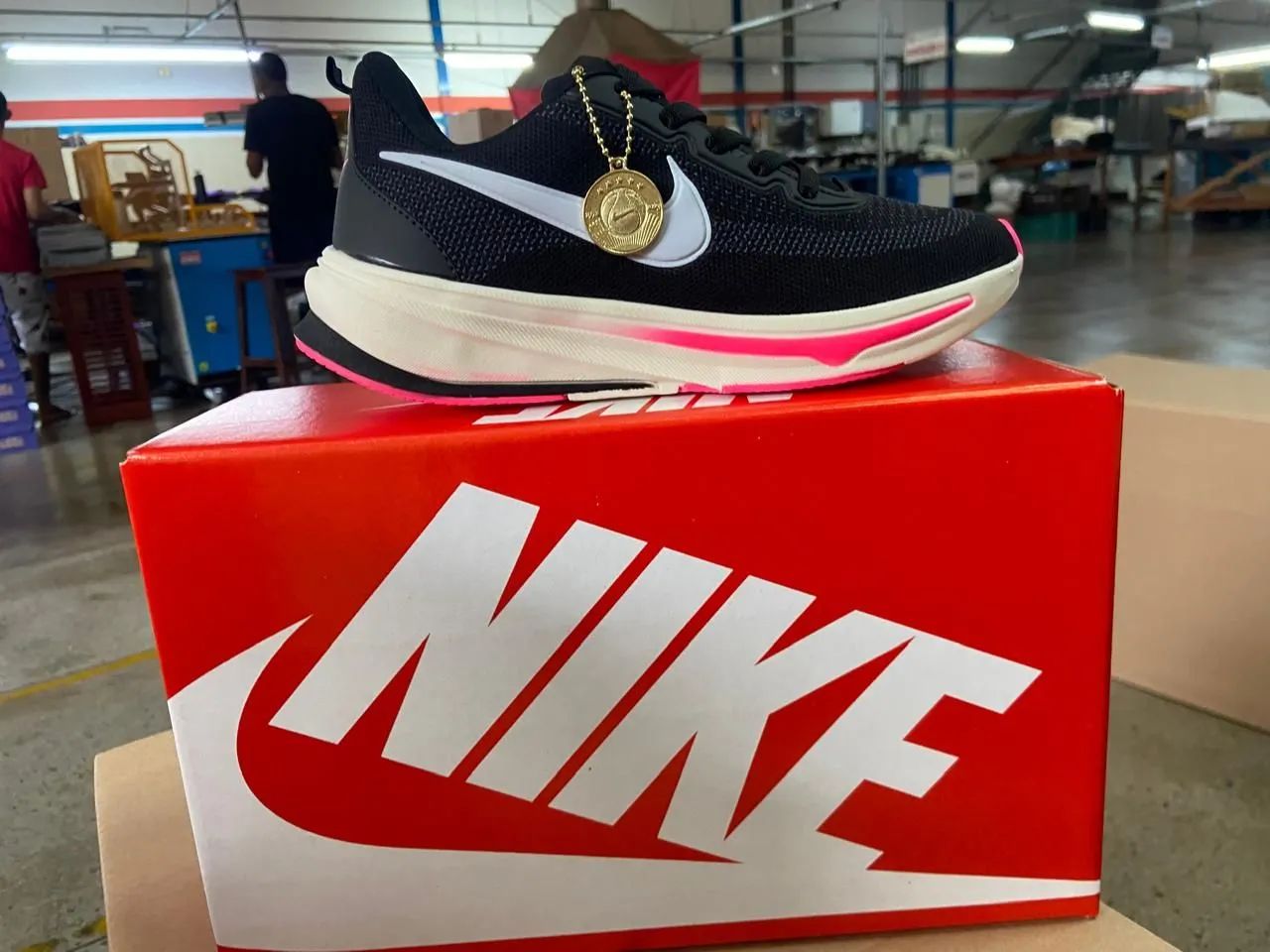 Tênis Nike - Foto 4