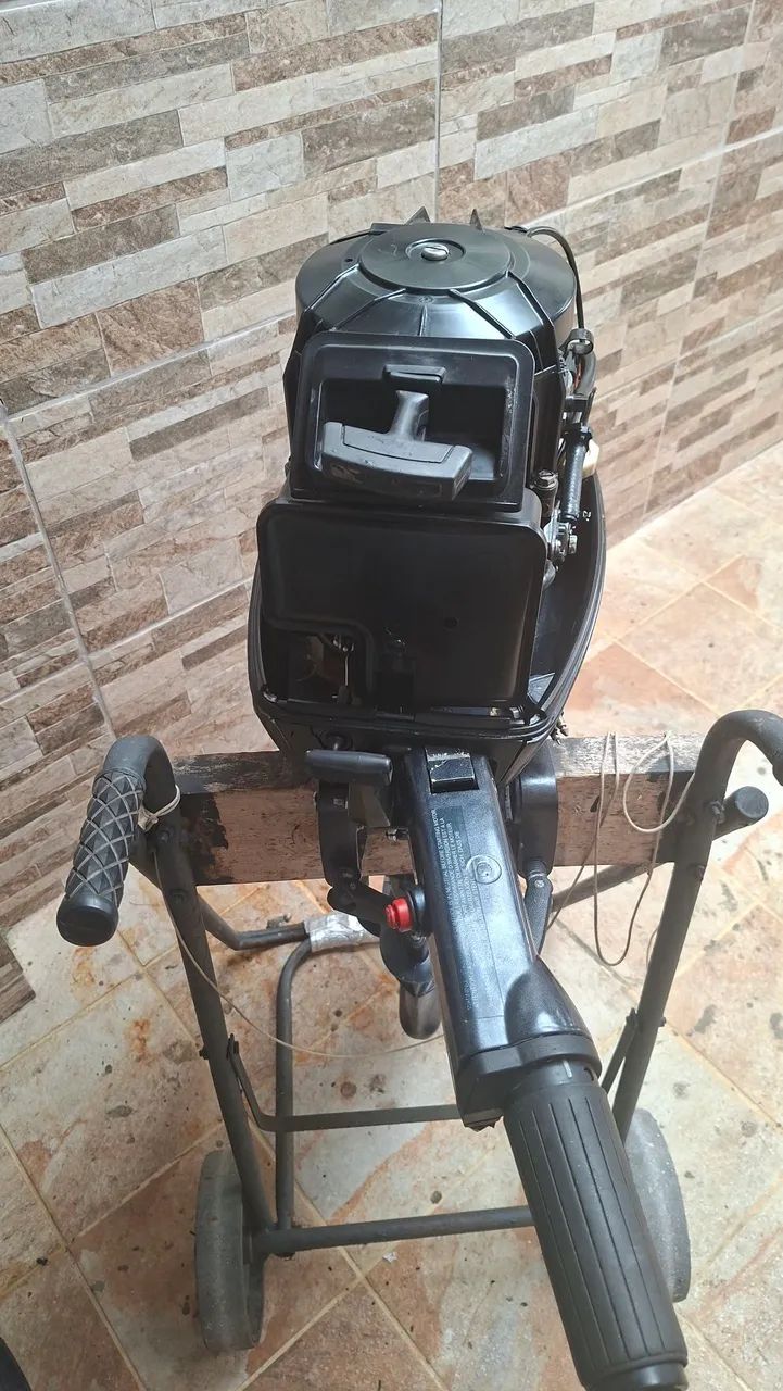 Motor de popa  - Foto 4