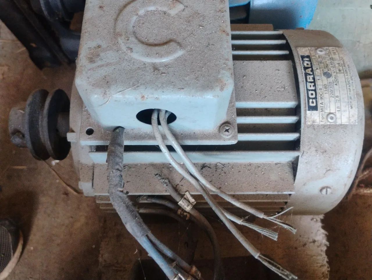 Motor Elétrico Trifásico 1,5 CV