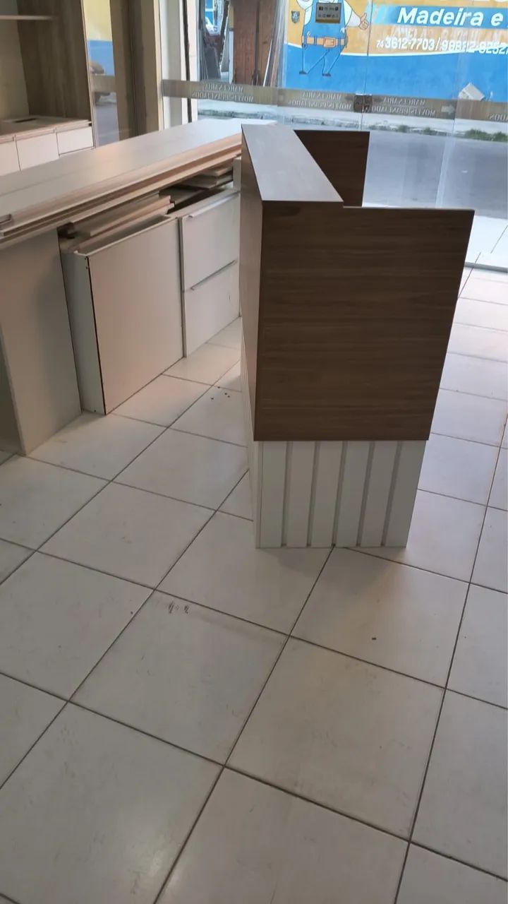 Balcão de recepção moderno - Foto 3