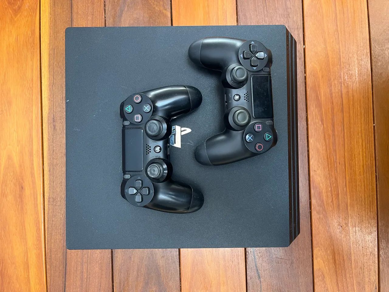 PS4 Pro - Único Dono | Excelente Estado - Foto 4