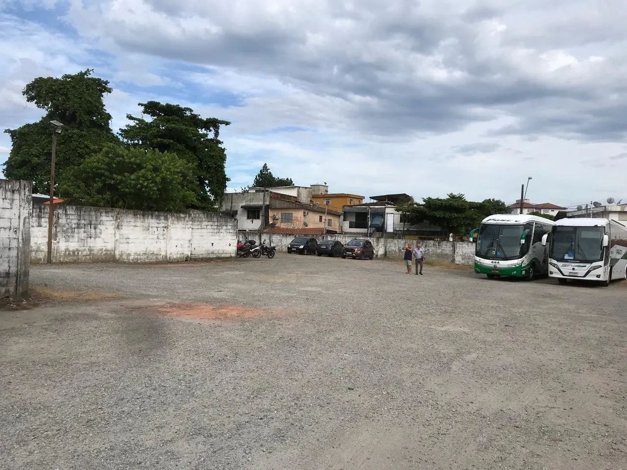 Terreno plano compactado à venda próximo ao centro de São Vicente - Foto 6