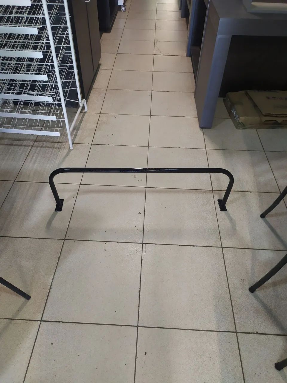 Arara de Parede