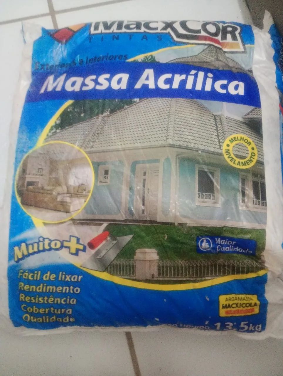 Vendo massa corrida acrílica  - Foto 2
