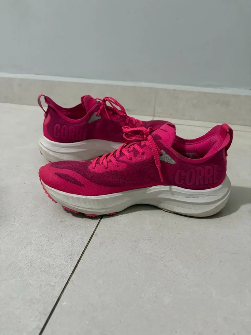 Tênis Corre 4 - Rosa  - Foto 3