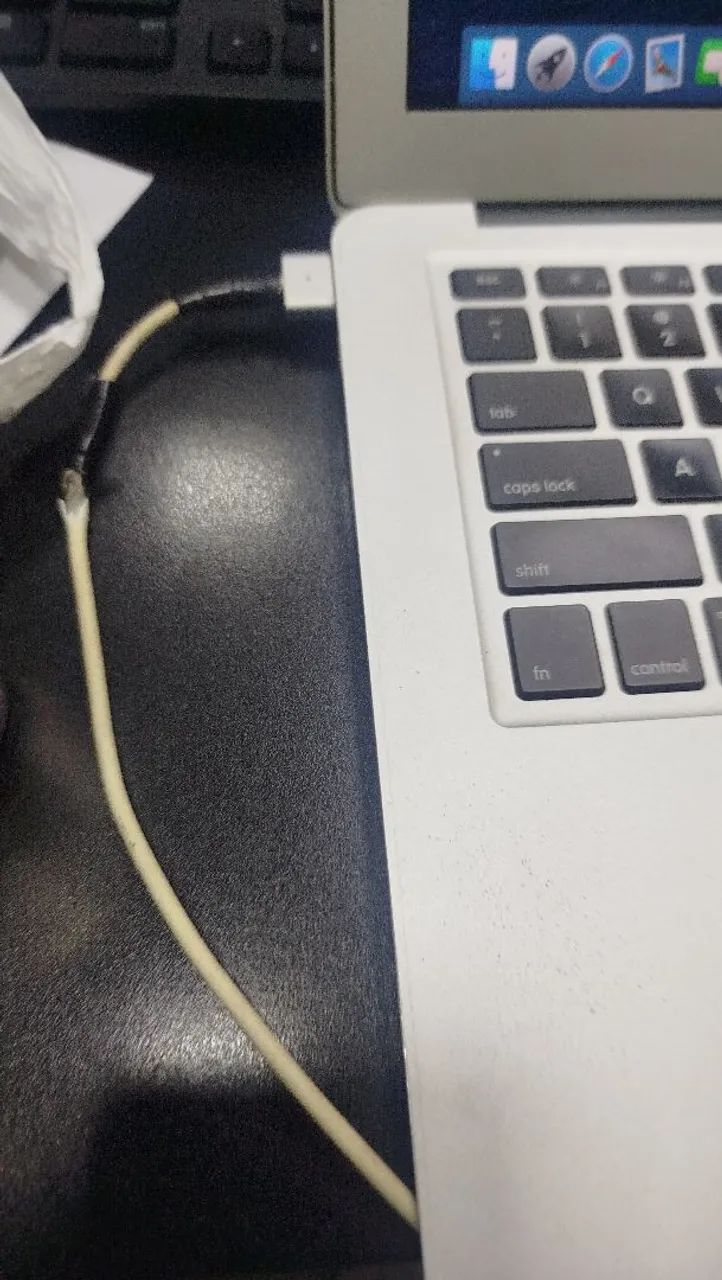 MacBook Intel Core i5  - Foto 2
