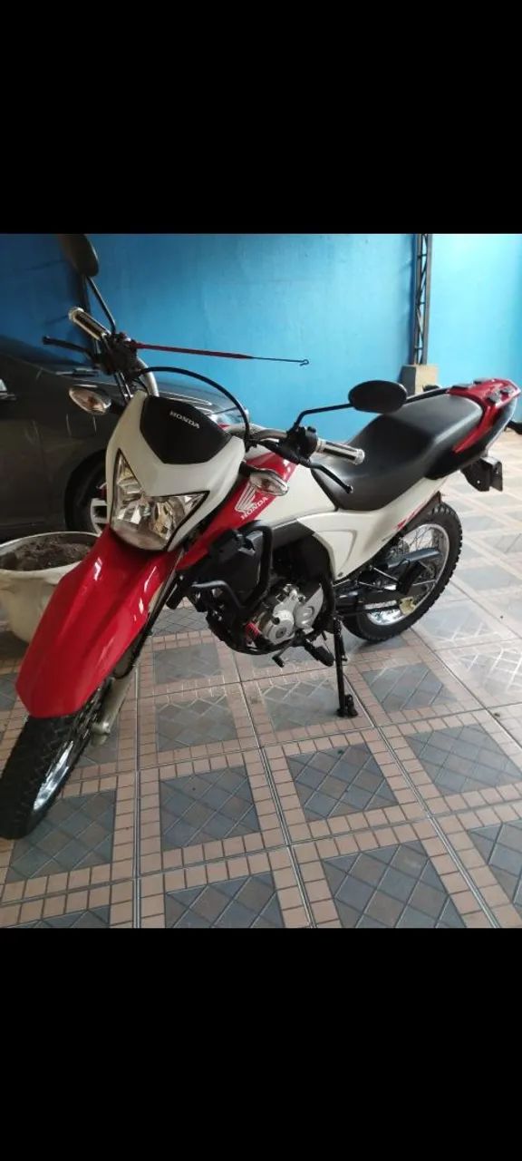 vendo Bros 2017 quitada documento ok em perfeito estado no meu nome