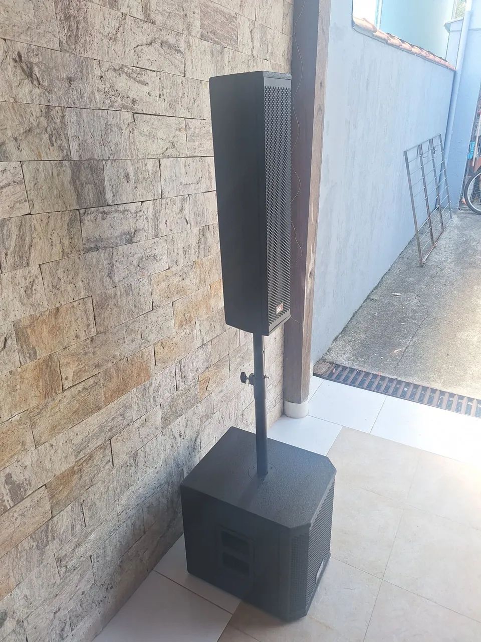 Sistema vertical array Ibanez - Foto 4