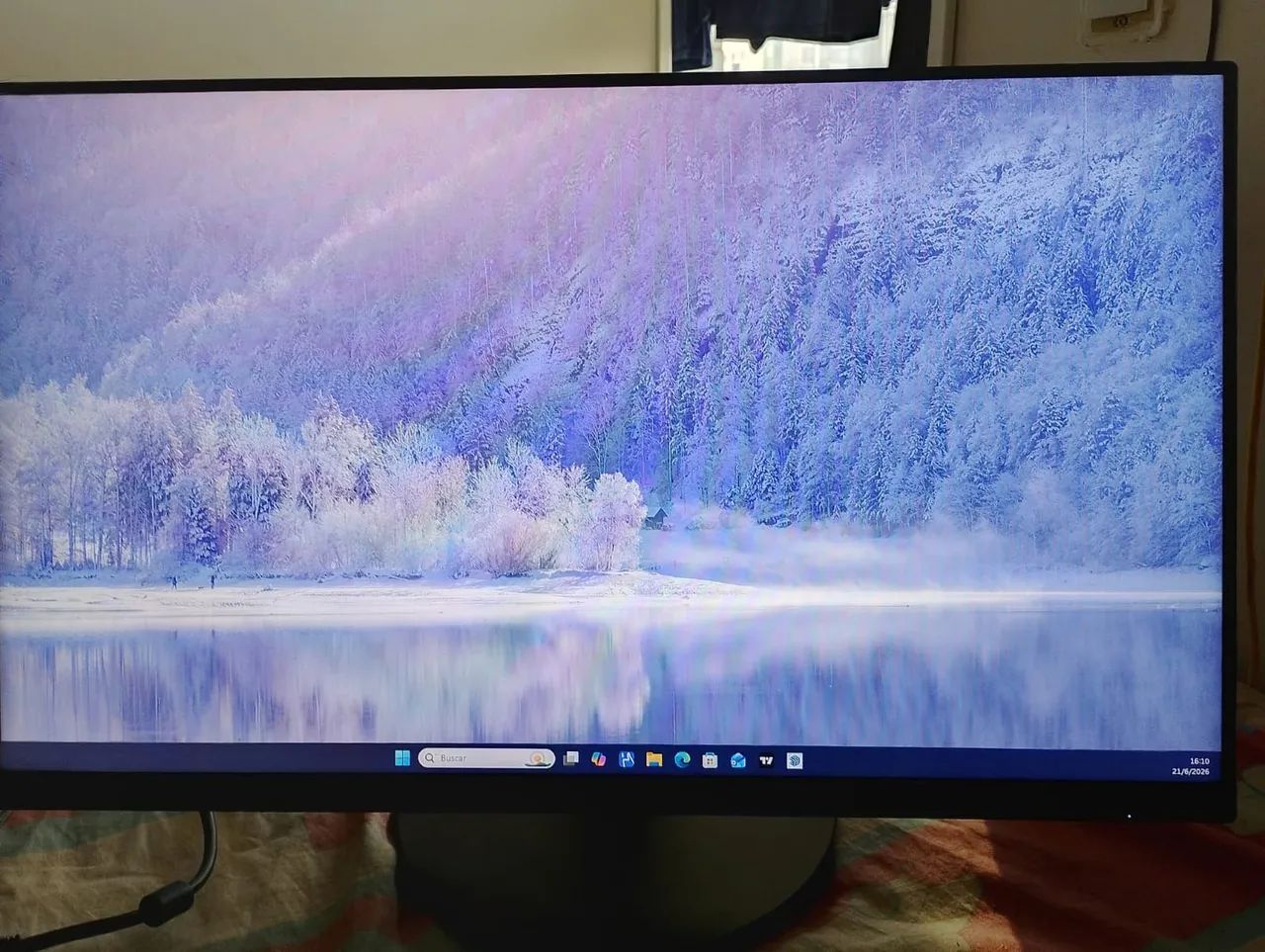 Monitor aoc 23.8 polegadas semi novo - Foto 2