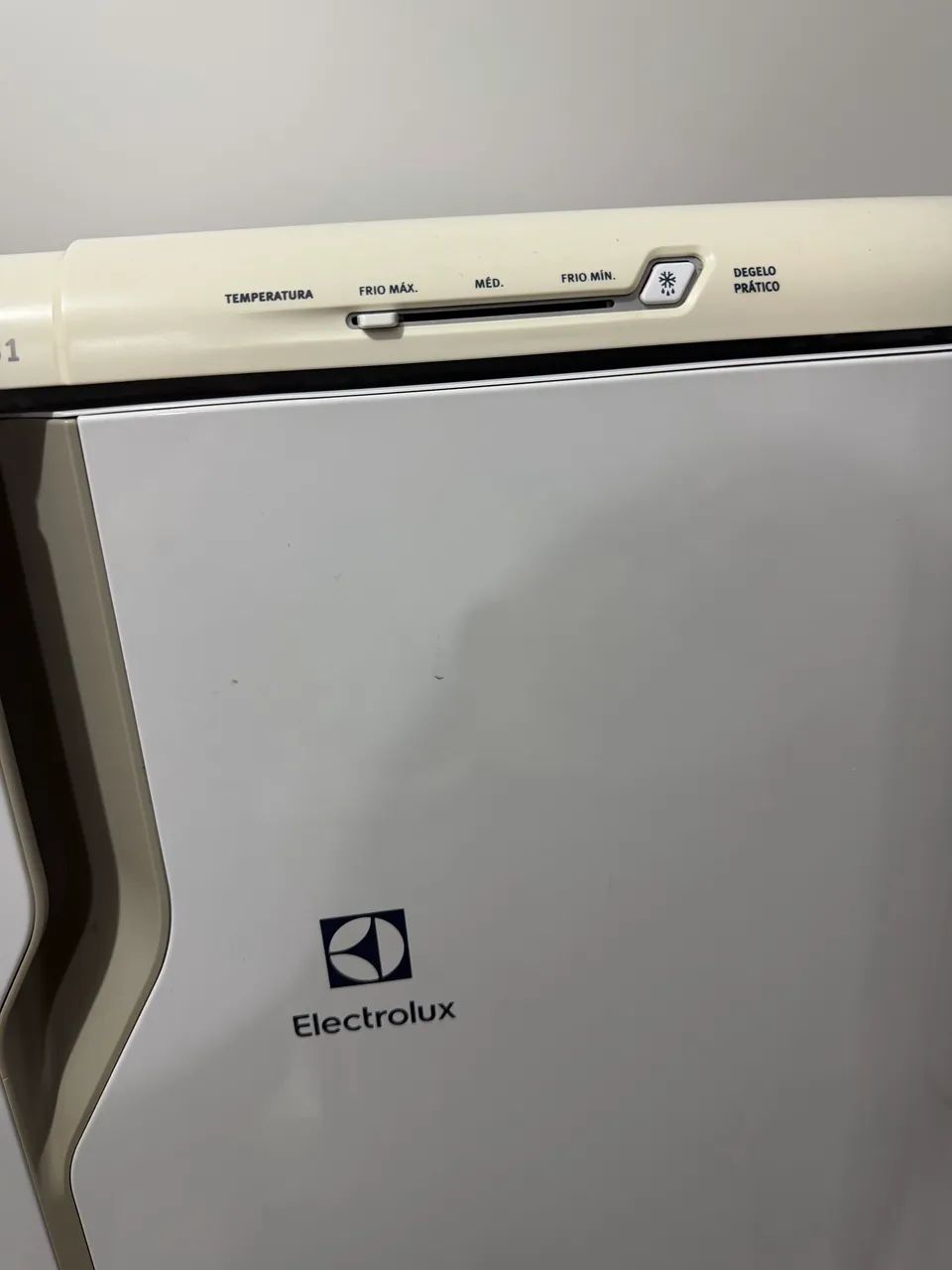 Geladeira Electrolux RE31  - Foto 2