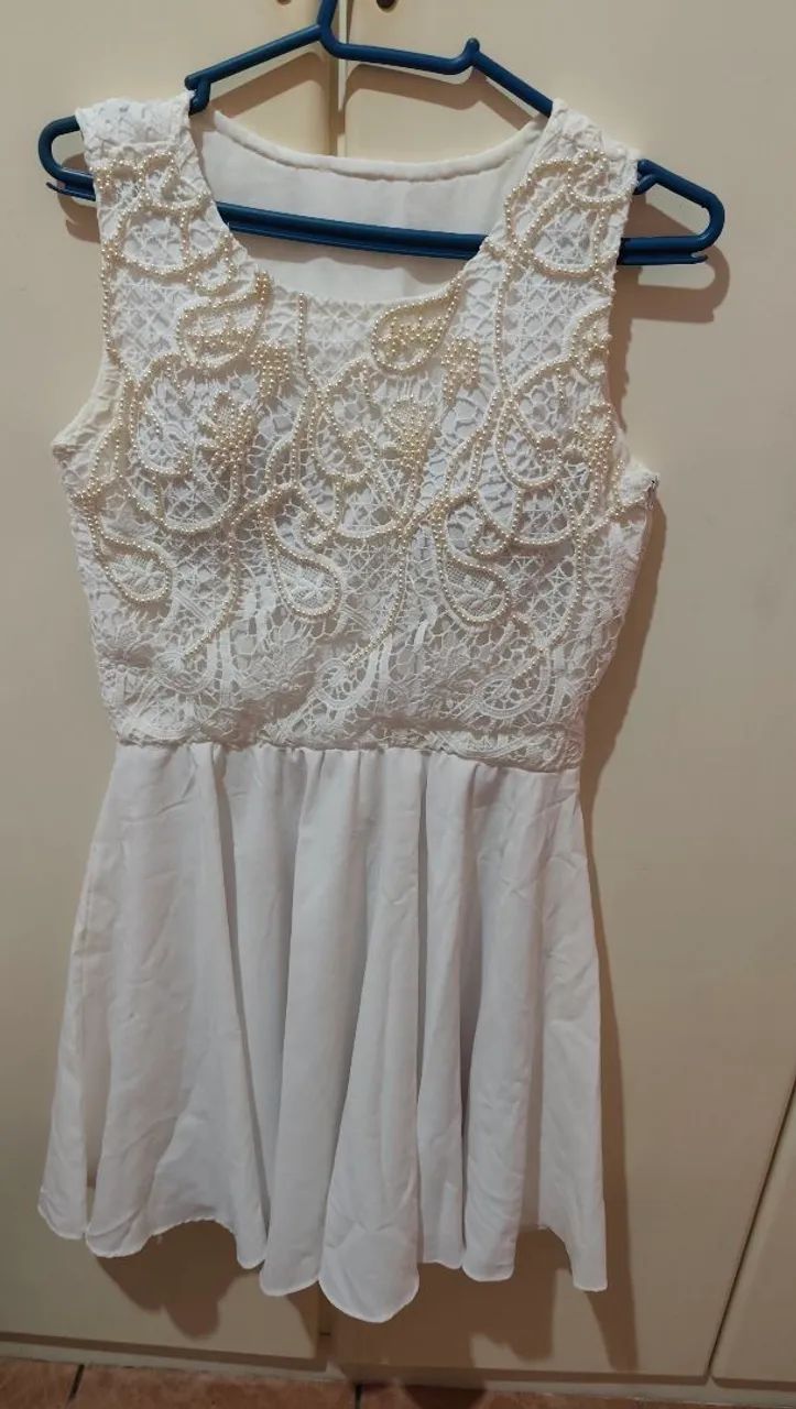 Vestido Branco com renda e pérolas - Foto 4