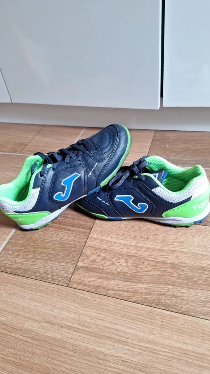 Tênis Adidas ZX 750 - Calçados Esportivos - Cidade Líder, São