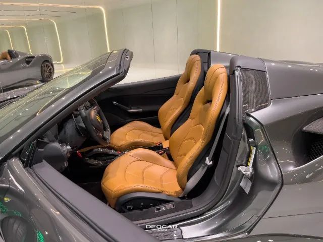 Ferrari 488 Spider 3.9 V8 670cv, foto 8 de 20
