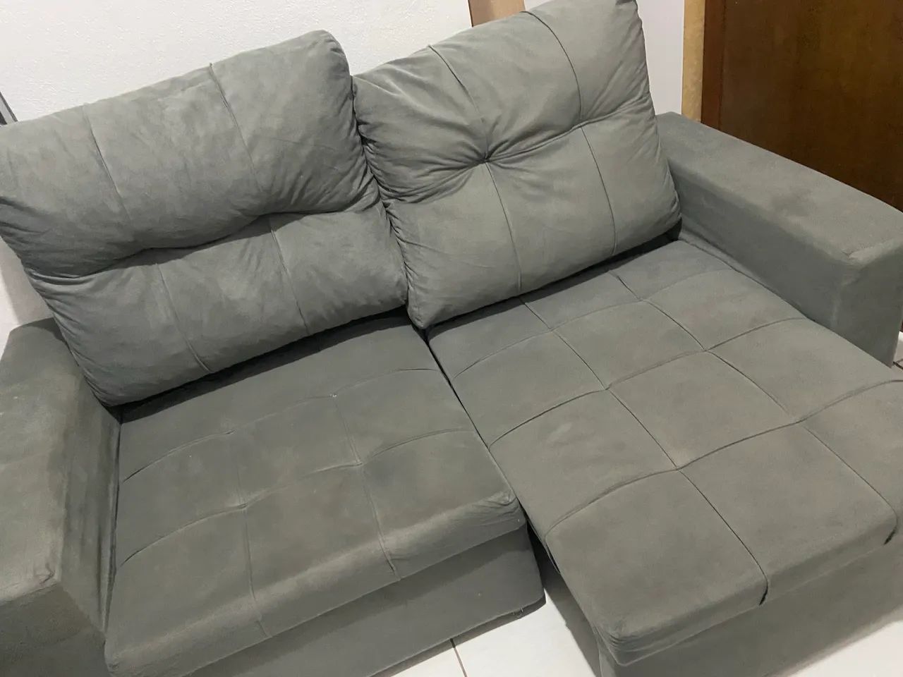 Vendo sofá em ótimo estado, não faço entrega  - Foto 2