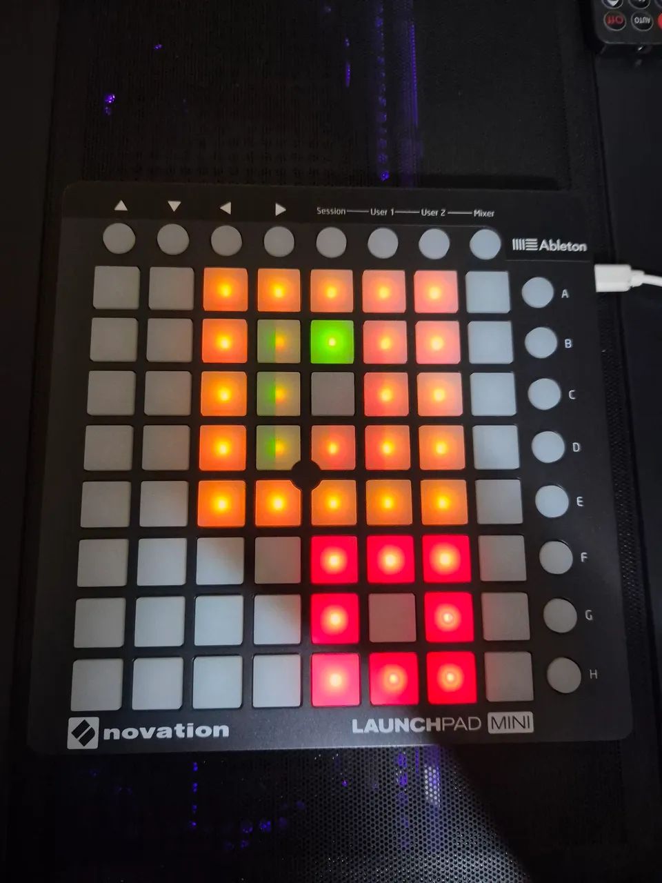 Novation Launchpad Mini MK2 - Completo na Caixa | Aceito Trocas - Foto 5