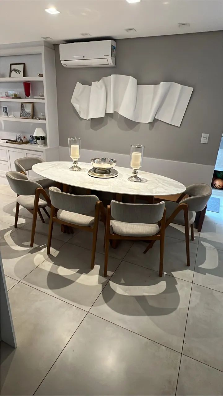 Tampo oval 2 m x 1 m em mármore branco paraná 