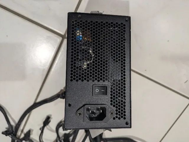 FONTE CORSAIR CX750W 80 PLUS BRONZE