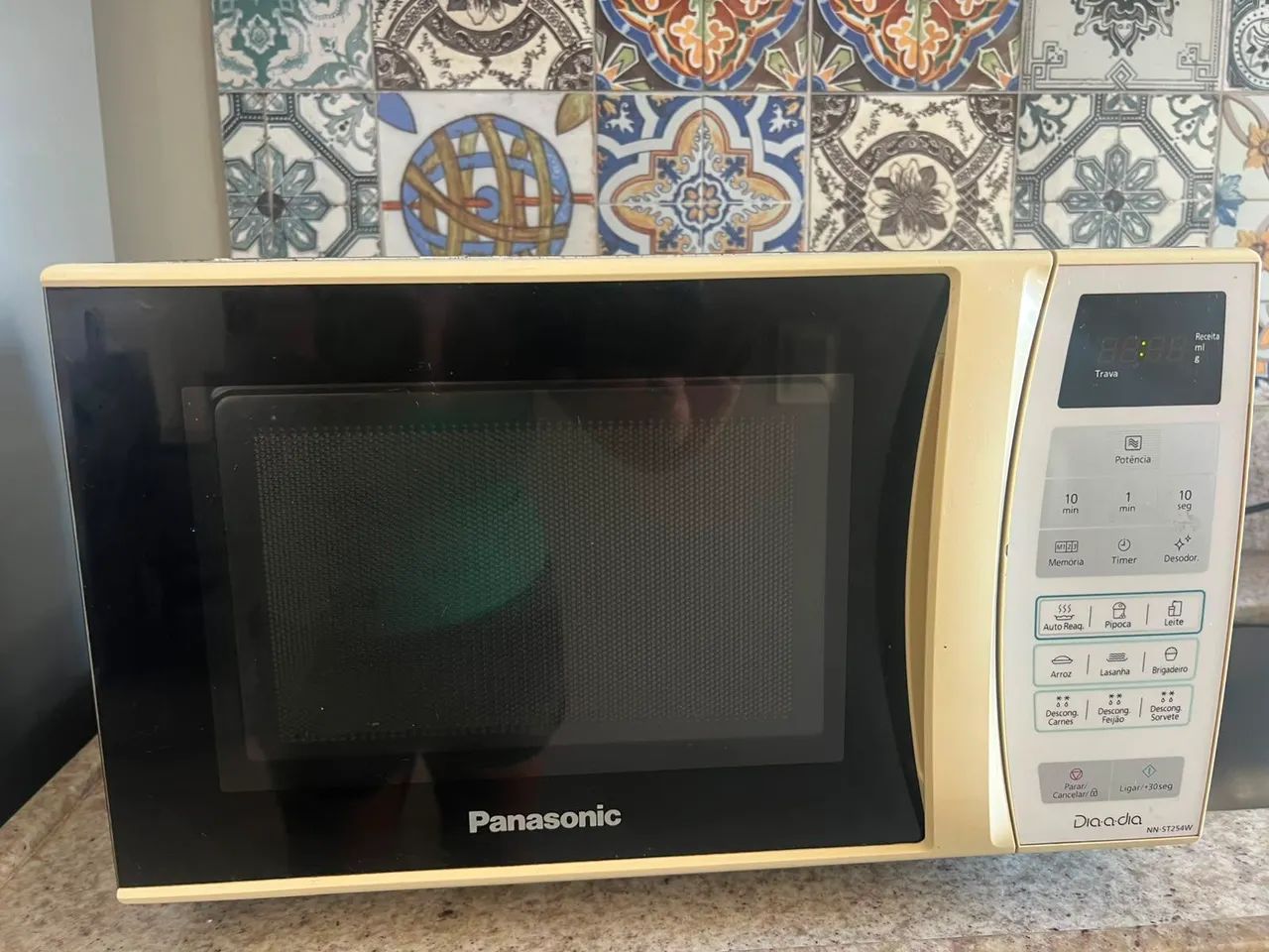 Microondas 21L NN st254w panasonic - Fogões e Fornos - Candeias
