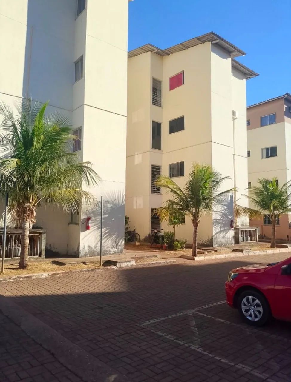 APARTAMENTO NO RECANTO DAS EMAS 