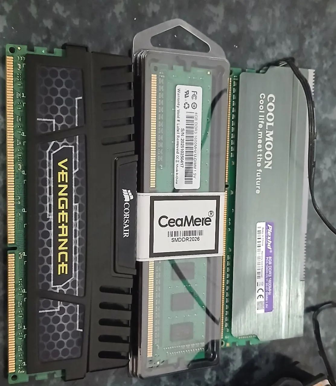 Memória ram dd3 de pc e dd4 de notebook 