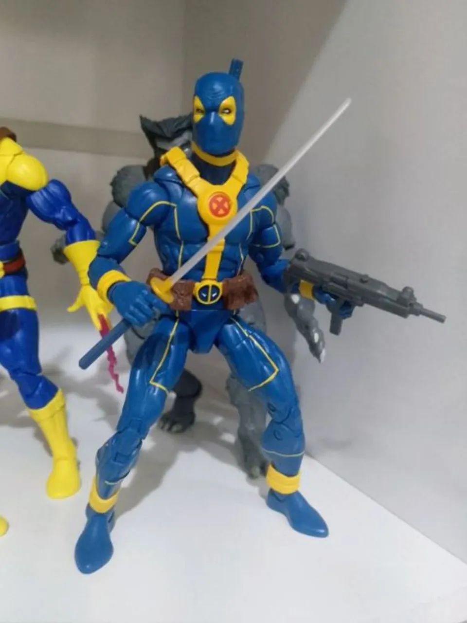 Deadpool Marvel Legends - Foto 4