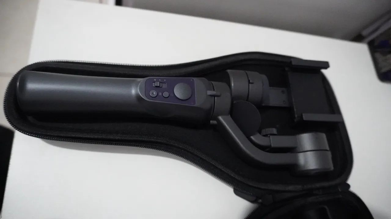 GIMBAL COM ESTABILIZADOR DE 3 EIXOS  - Foto 2