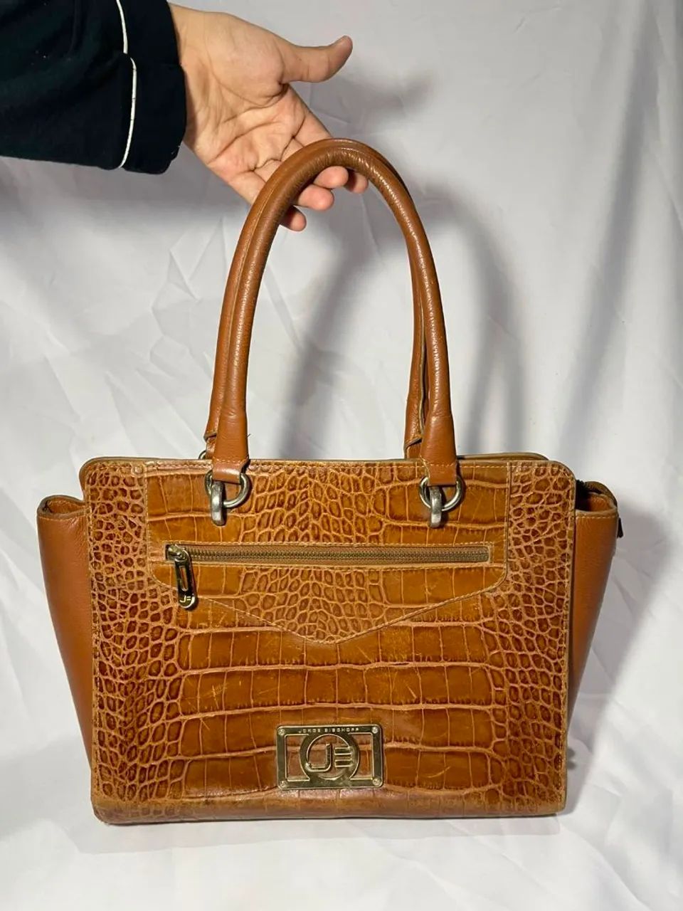 Bolsa Jorge Bischoff em couro