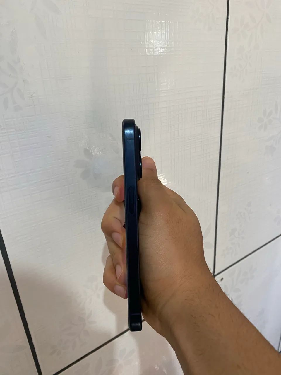iPhone 15 PRO 128GB - Foto 2