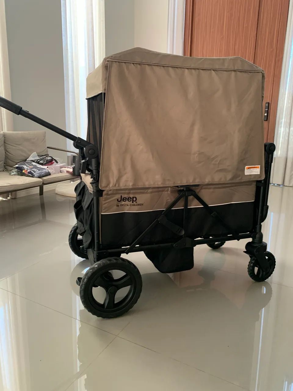 Jeep Wrangler Mojave Stroller Wagon  - Foto 2