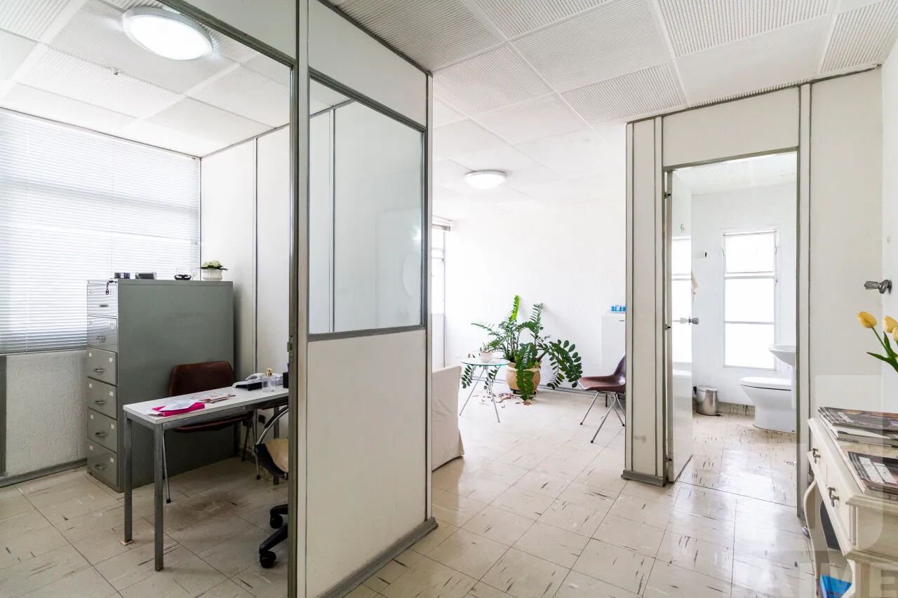 Salas comerciais unificadas 30 m2 e 1 banheiro cada, próximo à Praça Buenos Aires - Higien - Foto 3