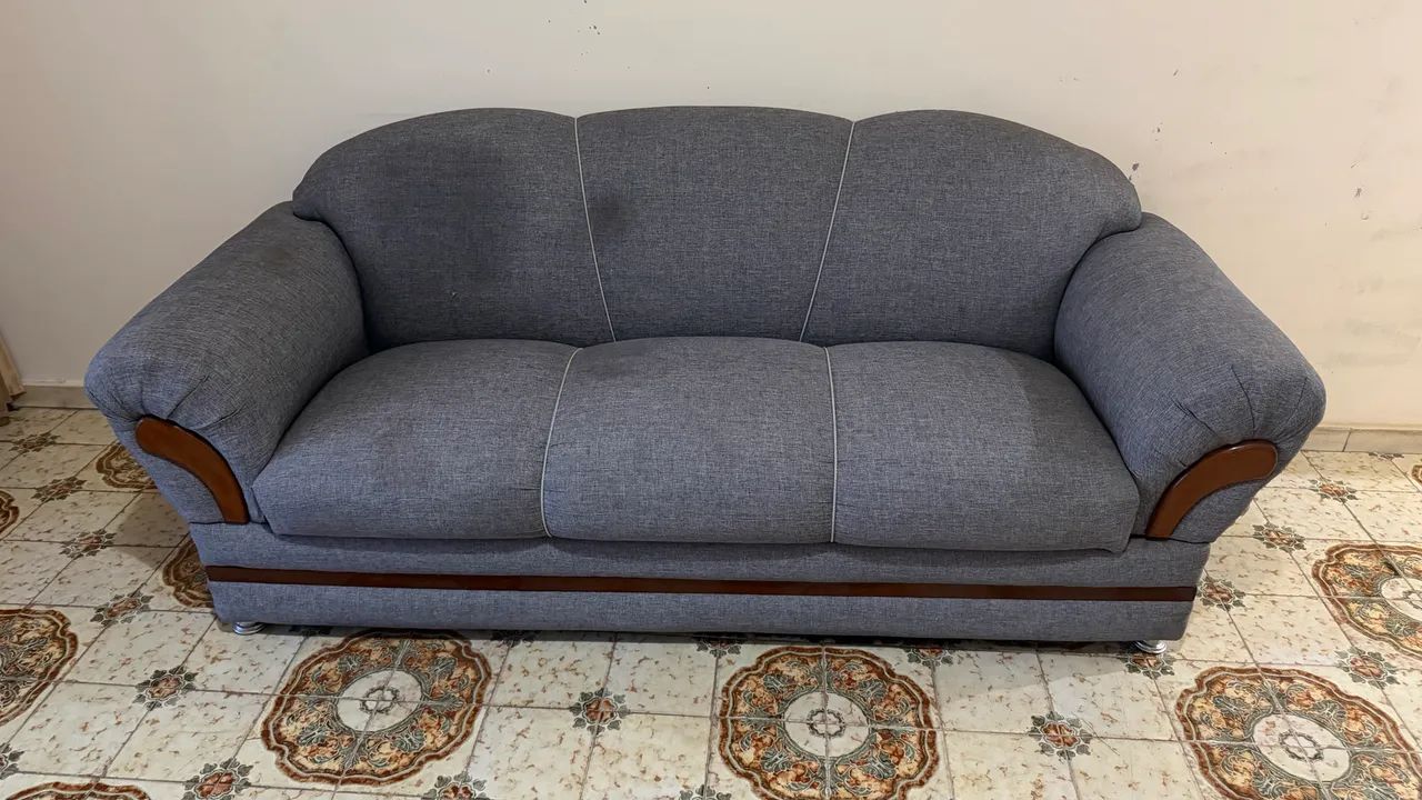 Vendo conjunto de sofá 02 e 03 lugares 