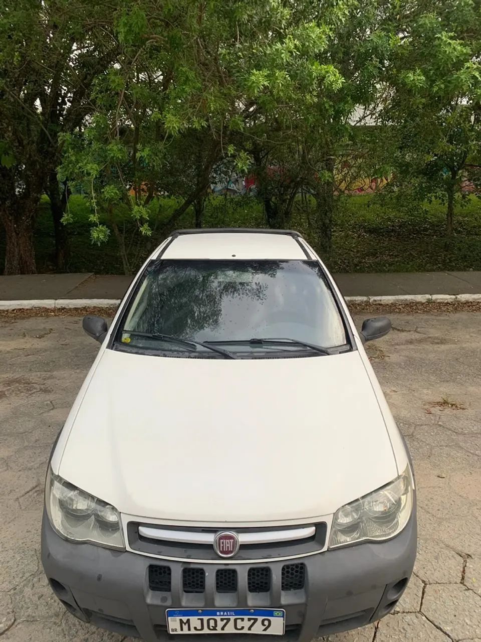 Fiat Strada 1.4 MPI Fire Flex 8V CS 2011