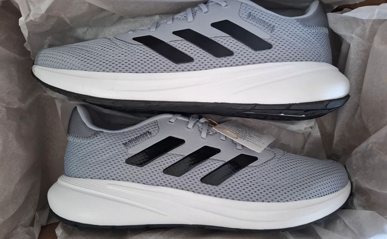 Tênis Adidas 42  - Foto 4