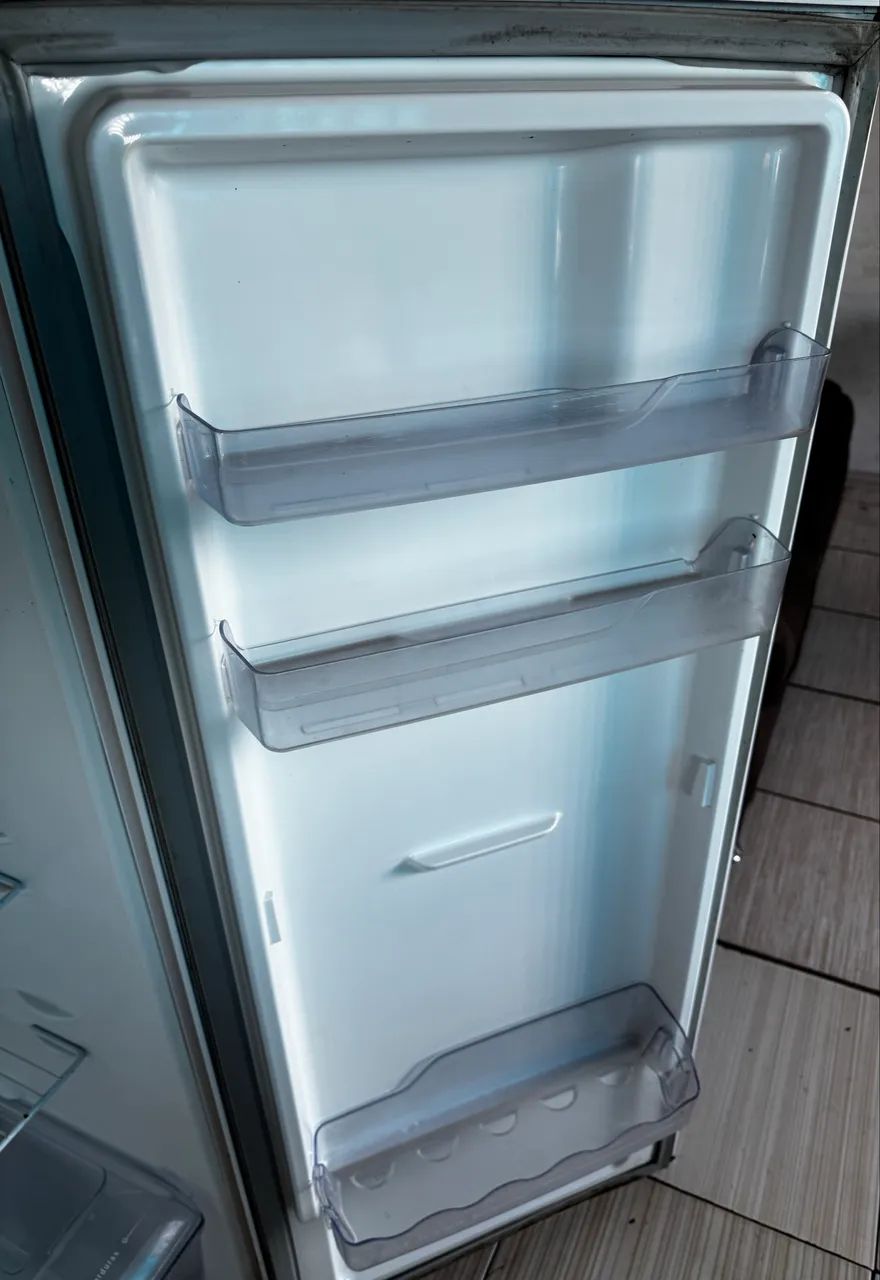 Geladeira Eletrolux  - Foto 4