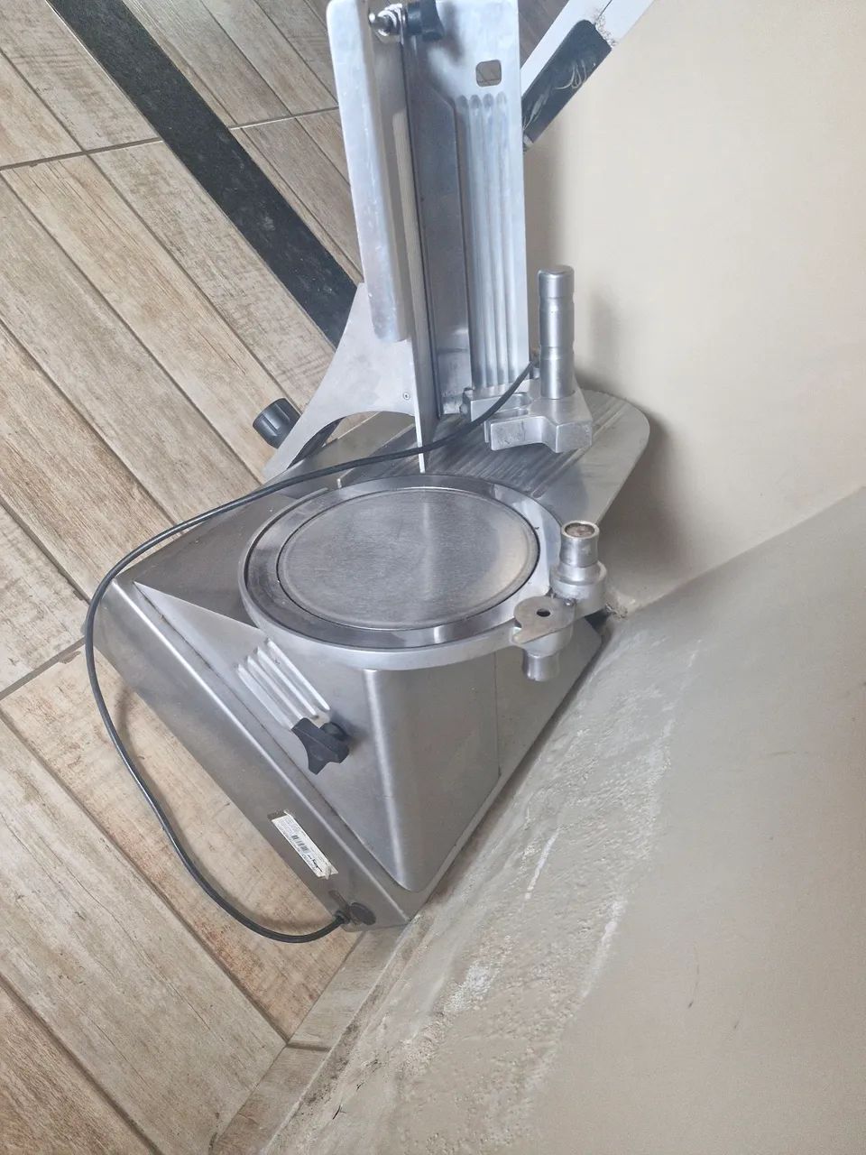 Fatiadora automática 220v