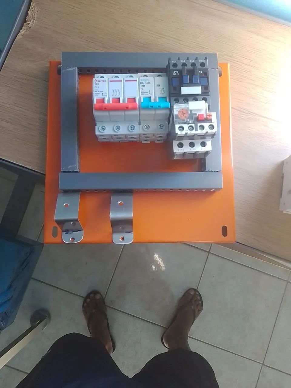 Painel eletrico partida direto para motor trifásico 3cv 4p  - Foto 3