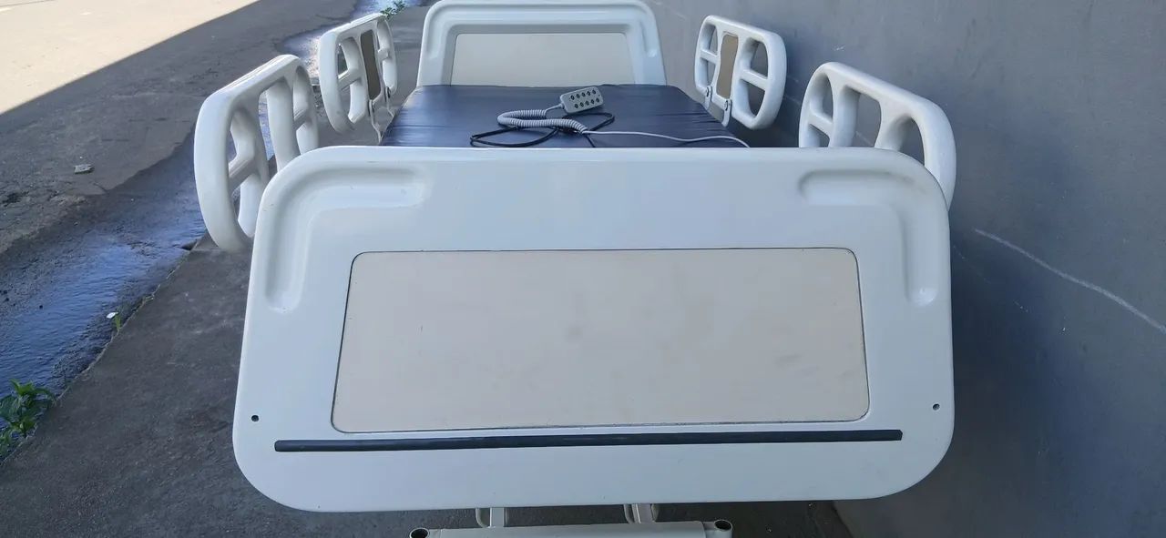 Cama hospitalar elétrica completa  - Foto 4
