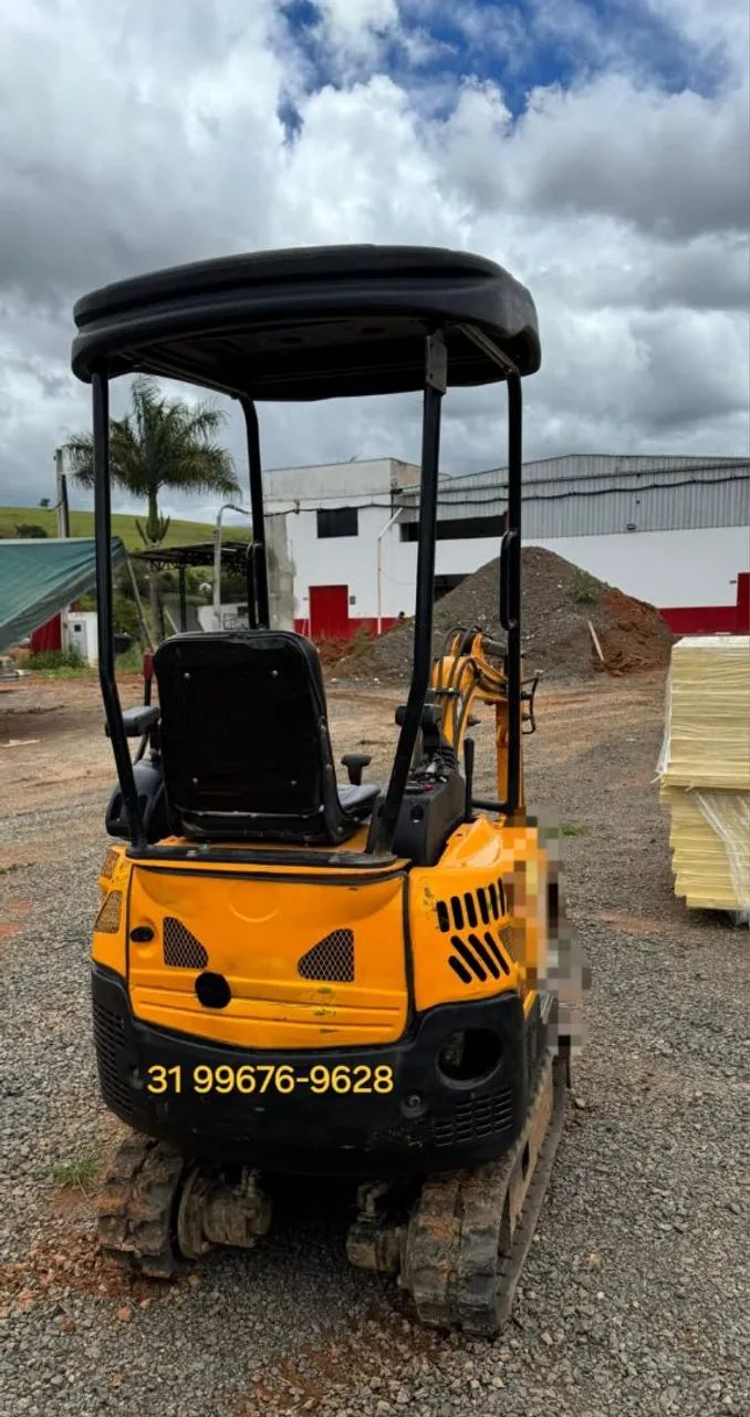 Mini escavadeira Brutatec BR15 1.5 toneladas  - Foto 6