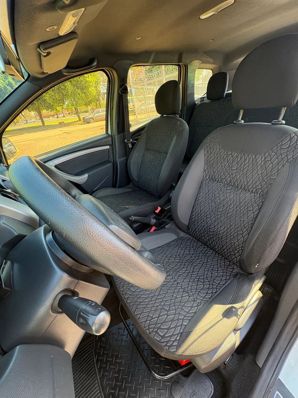 Renault Duster Expression 1.6 Hi-flex 16V Mec. 2016 - Foto 4