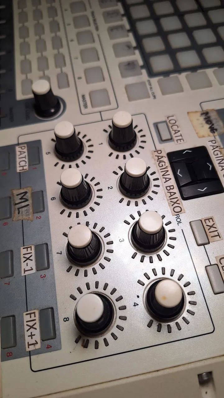 Controladora Akai APC40 - Foto 4