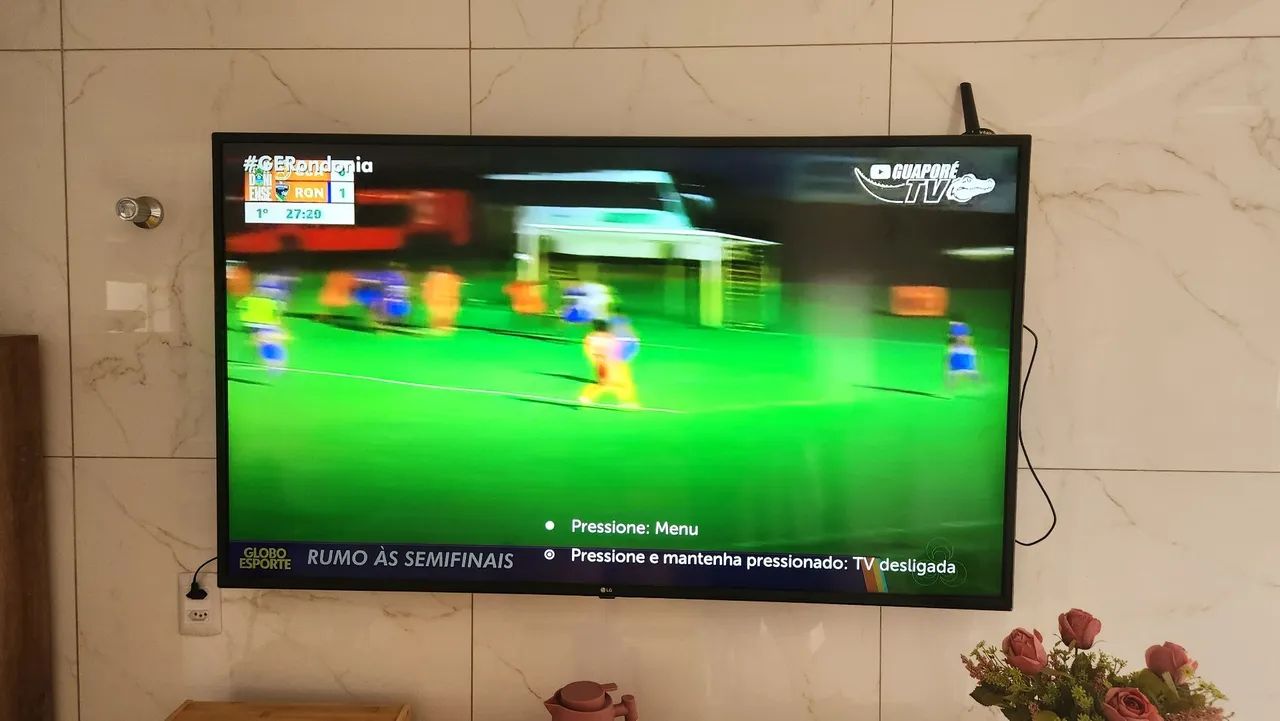 TV LG 60 - 4K Smart TV - Seminova - Foto 2