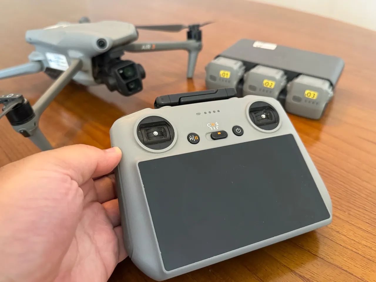 DJI Air 3 - com filtros ND, 3 baterias, perfeito - Foto 3