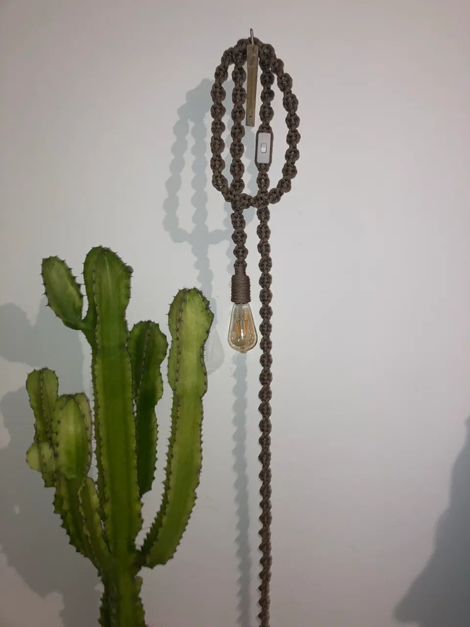 Cordão de Luminária e suporte 