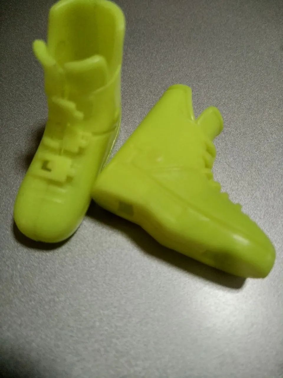 Acessórios Barbie/ botas e bolsa - Foto 3