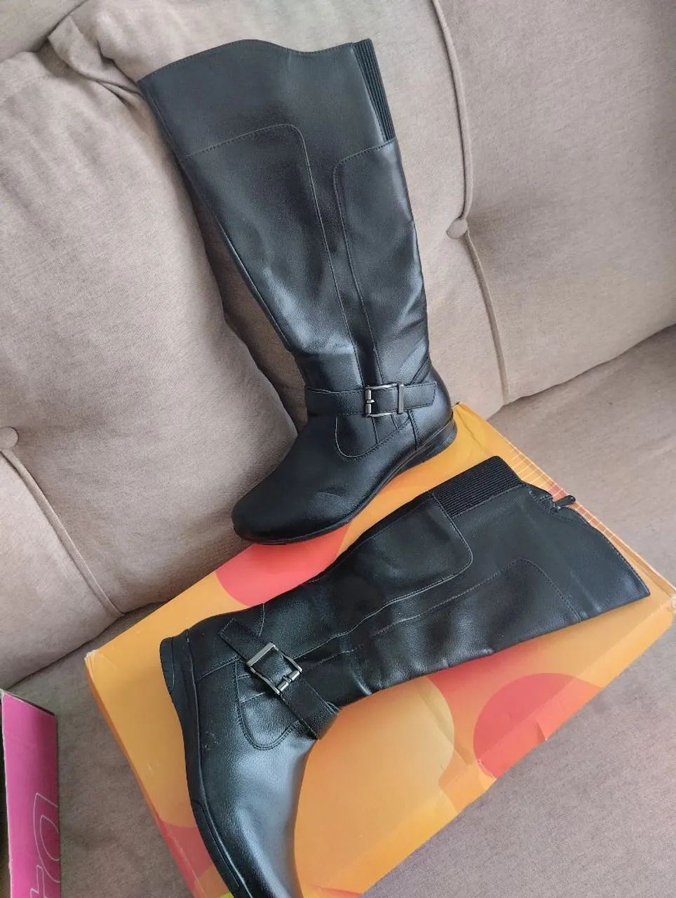 Bota feminina  - Foto 2