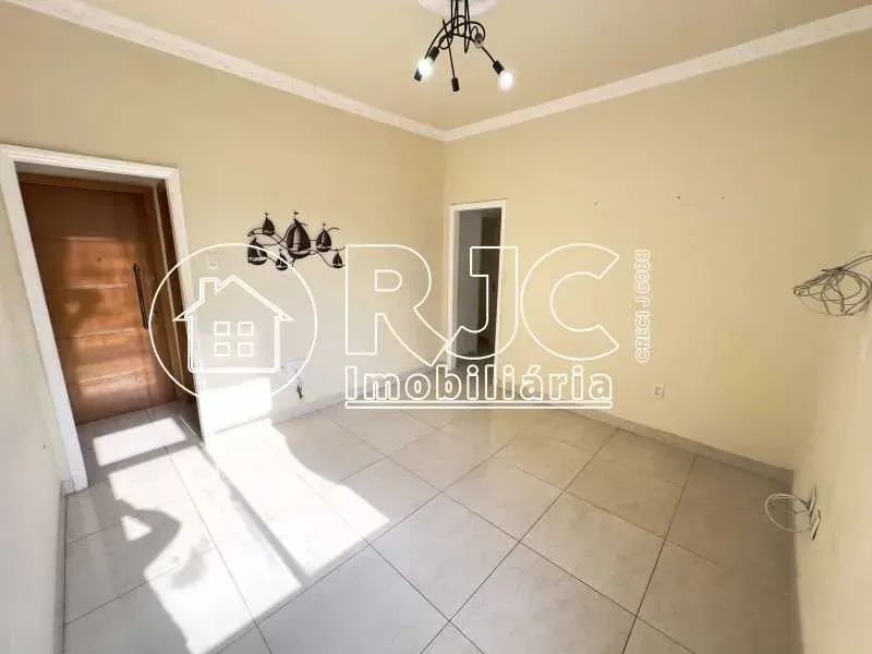 Oportunidade sala 2 quartos próximo polo gastronômico Praça Vanhargem - Foto 2