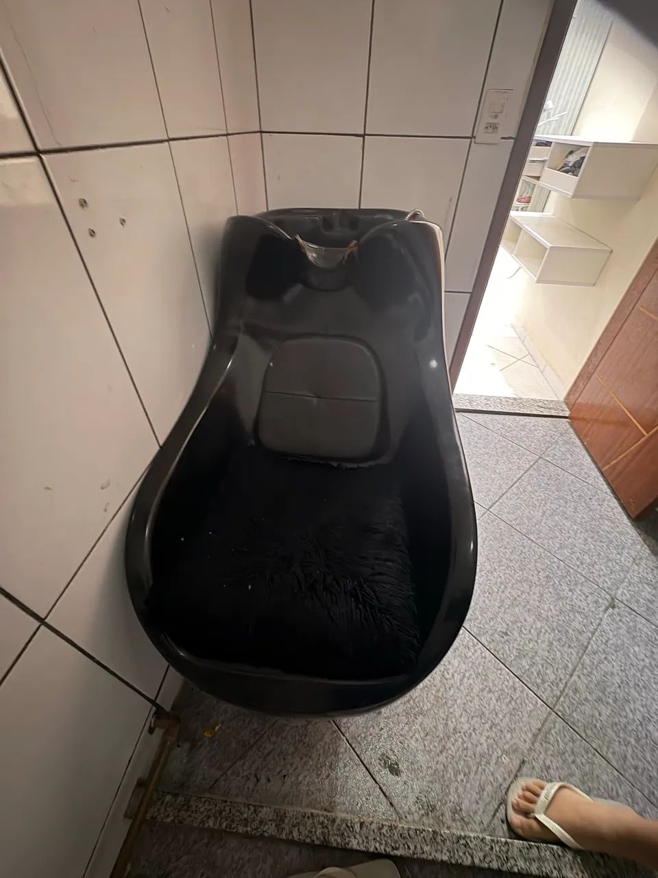 Vendo lavatório com aquecedor  - Foto 3