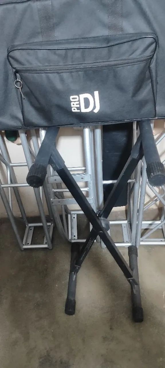 Base e bolsa controladora e teclado 